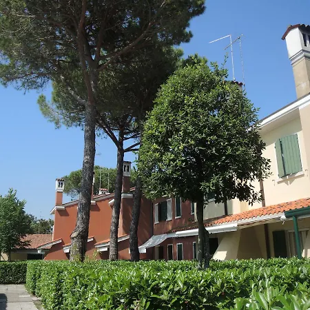 Villaggi Aceri 아파트